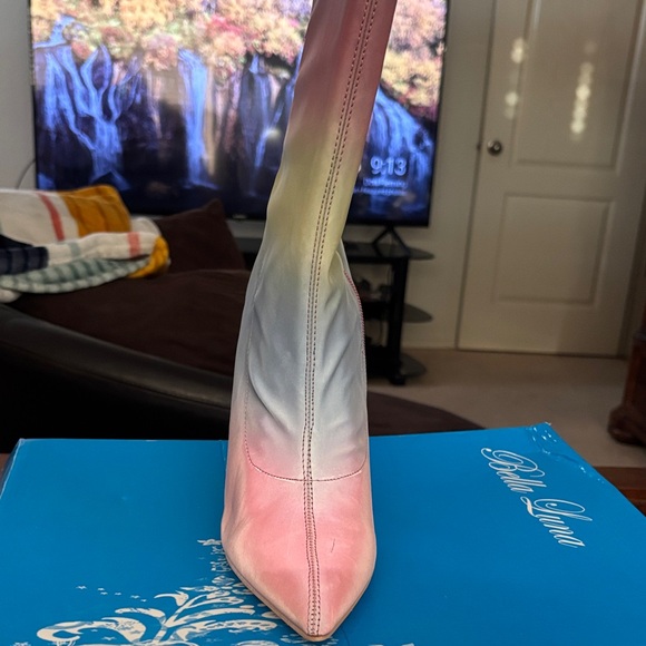 Bella Luna Women's Multicolor Heeled Boots - Picture 2 of 3